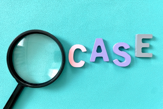 CASEという文字と虫眼鏡